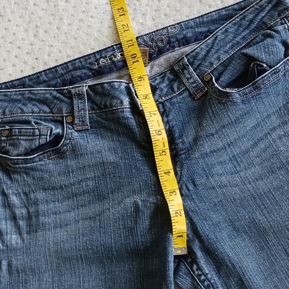 Refuge low-rise flare jeans size - Picture 8 of 12